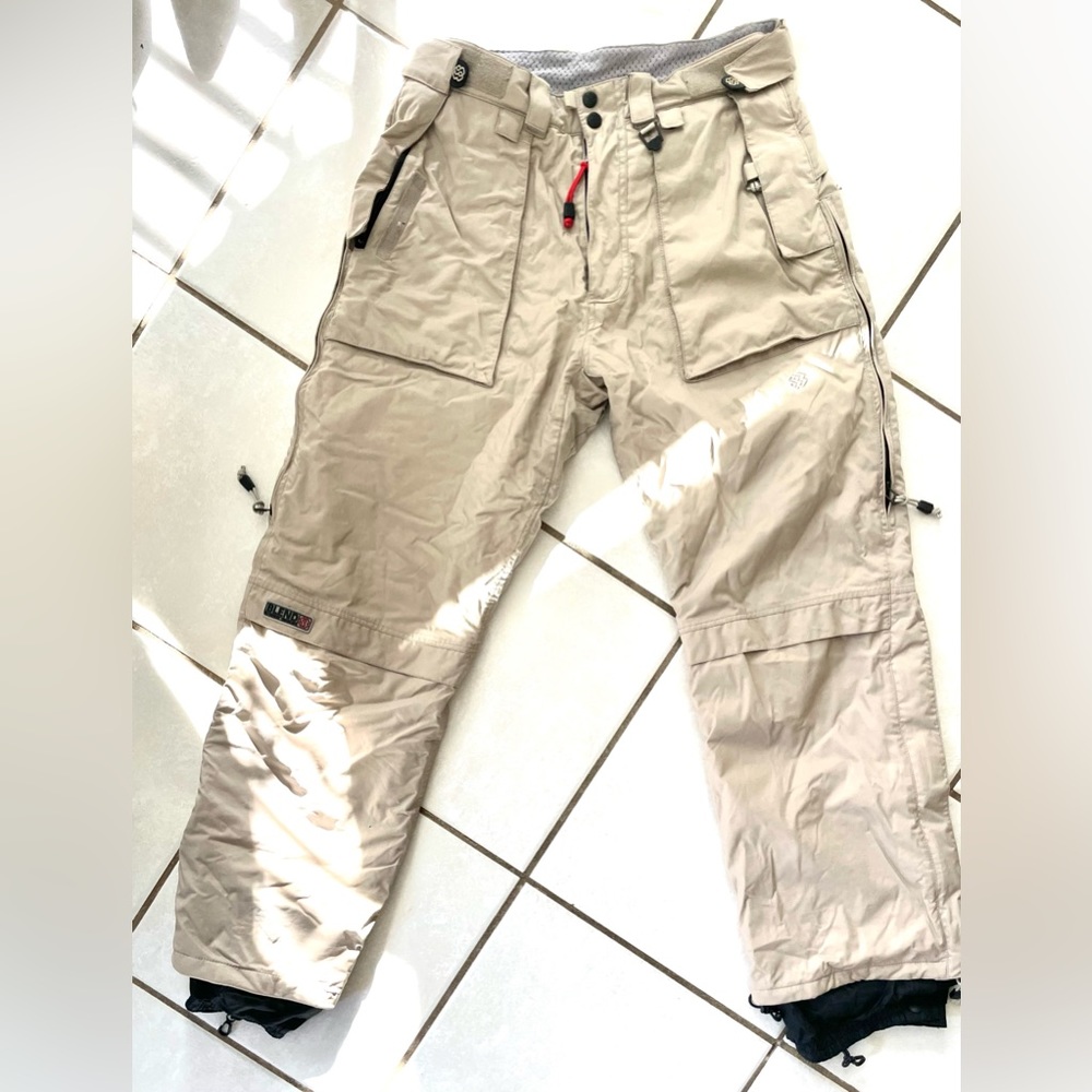 Special Blend women’s snowboard pants Large (best for a 6/8 size)